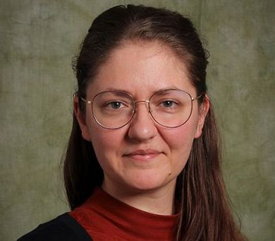 Frizzell Headshot.jpeg